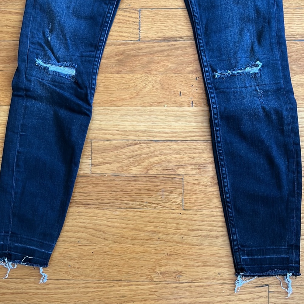 Zara Women Distressed skinny pants - Picture 3 of 4